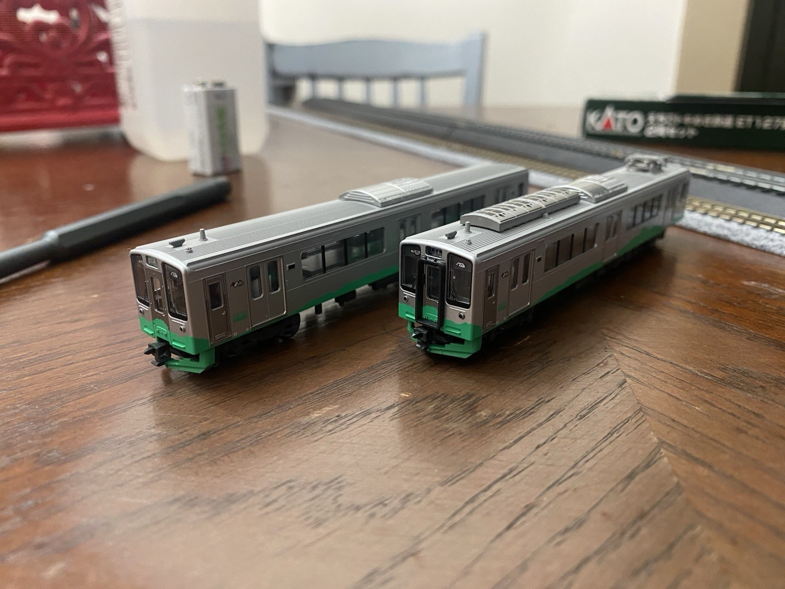 KATO N Scale 10-1516 Echigo Tokimeki Railway ET127 class EMU added traction tire KATO N Scale 10-1516 Echigo Tokimeki Railway ET127 class EMU added traction tire