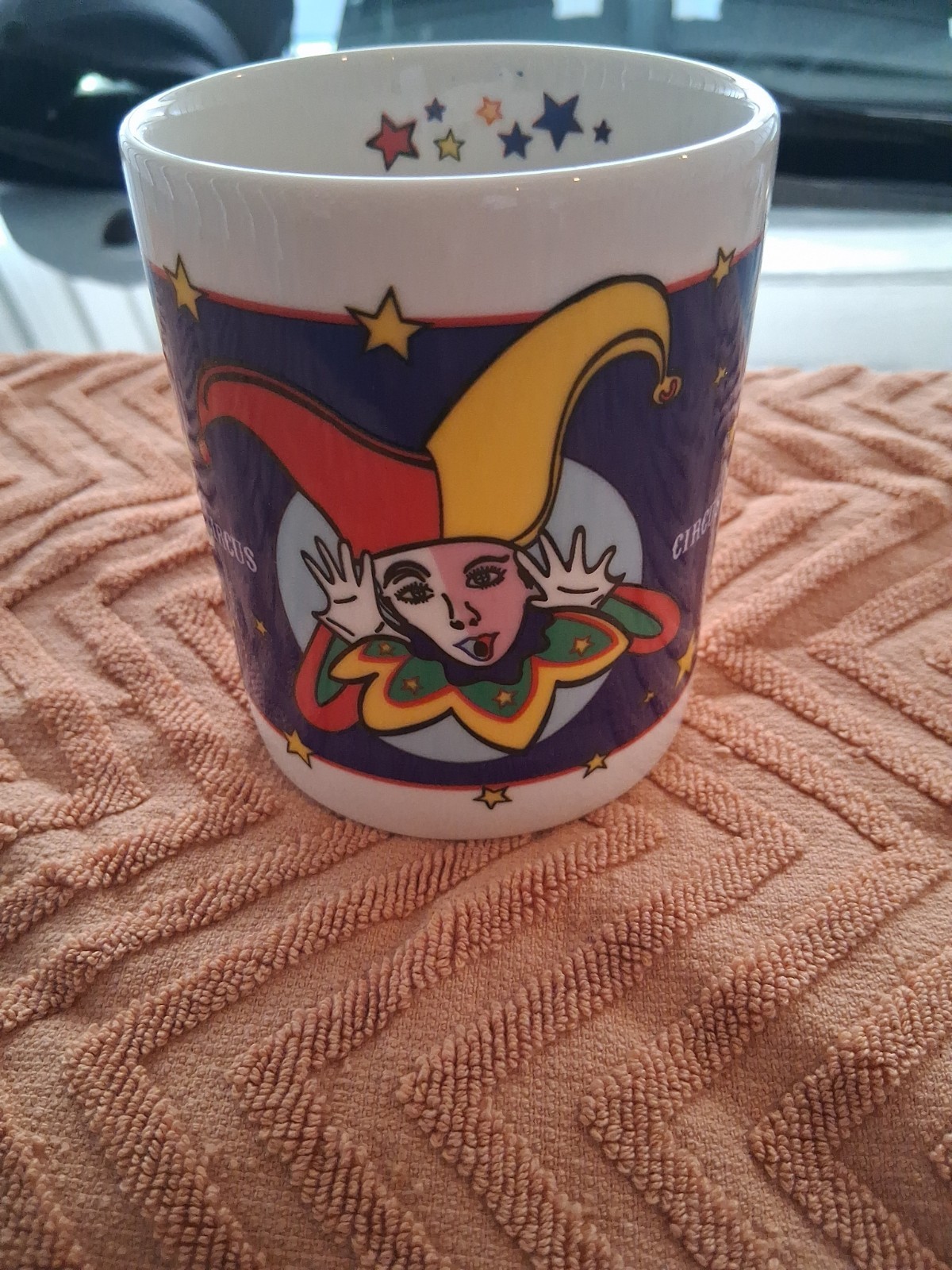 Vintage Circus Circus Las Vegas Casino Hotel 12 oz Coffee Mug w/ Clown Logo.
