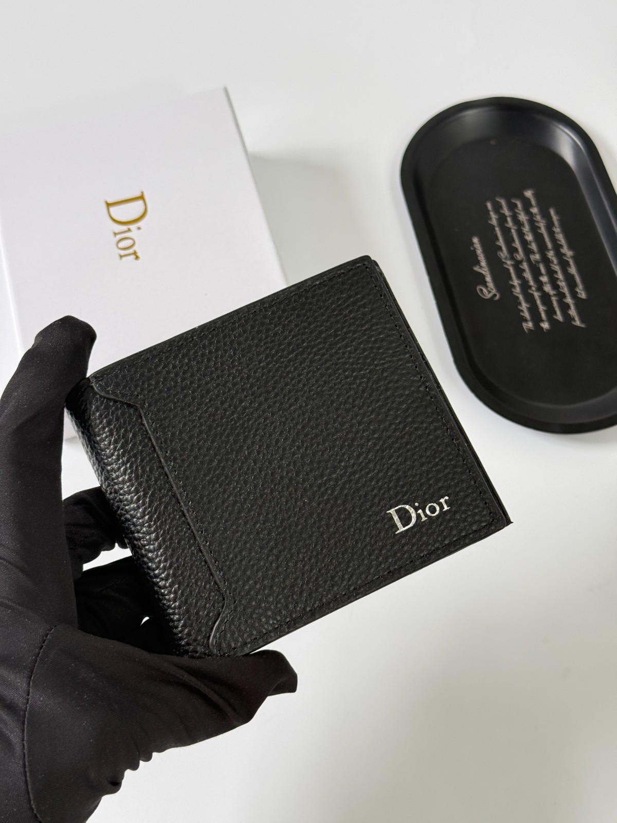DIOR B513 Black Grained Calfskin Leather Bifold Wallet Card Holder DIOR B513 Black Grained Calfskin Leather Bifold Wallet Card Holder