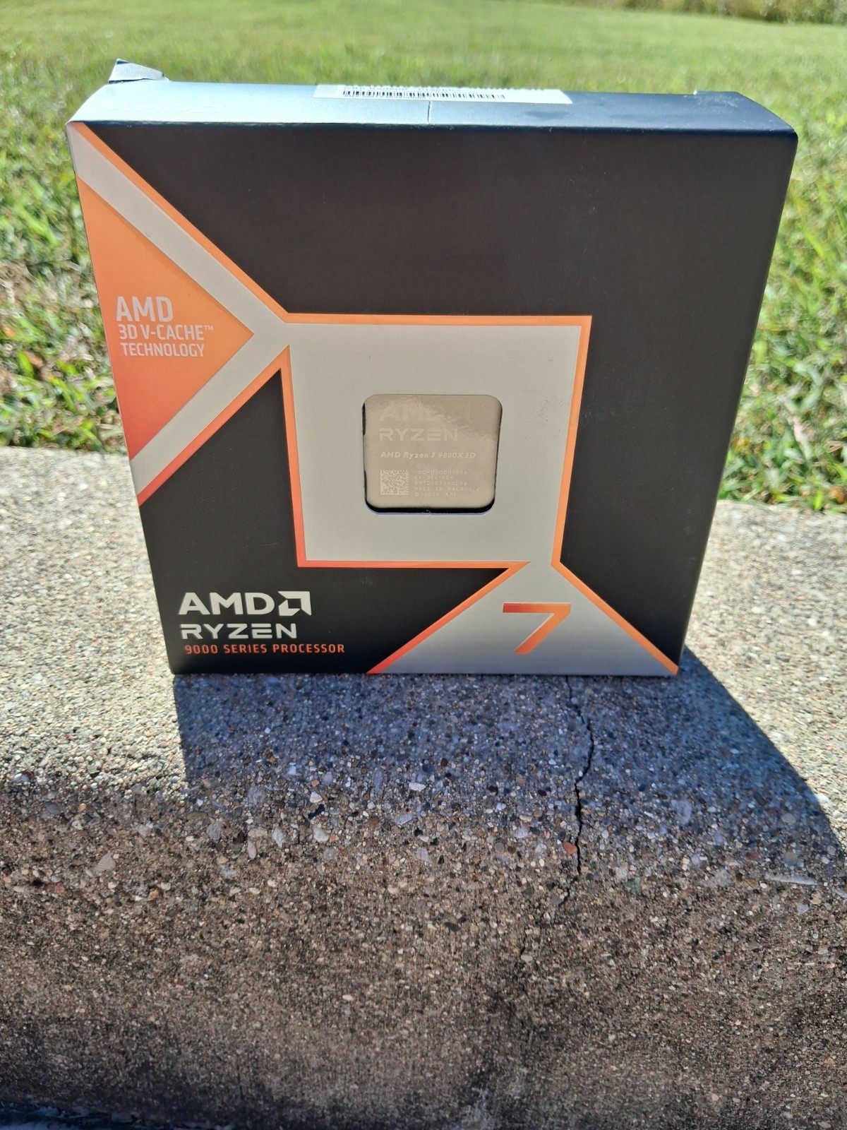 amd ryzen 7 9800x3d 8-core 16-thread BRAND NEW FACTORY SEALED