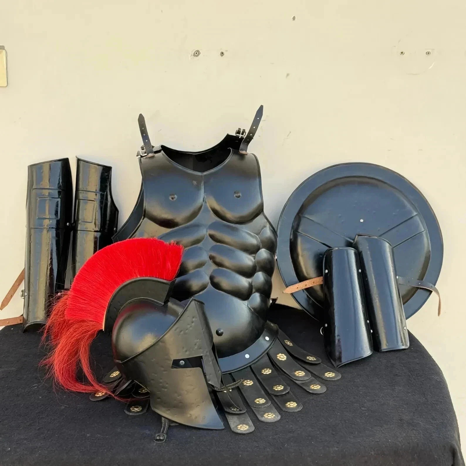Full Muscle Black Spartan Set / King Leonidas 300 Spartan Set / Medieval Greek Full Muscle Black Spartan Set / King Leonidas 300 Spartan Set / Medieval Greek