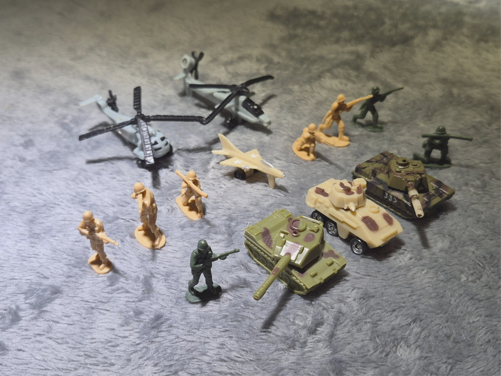 1988 to early 2000\'s Funrise Military Micro Vehicles and Soldier Mixed Lot of 14 1988 to early 2000\'s Funrise Military Micro Vehicles and Soldier Mixed Lot of 14
