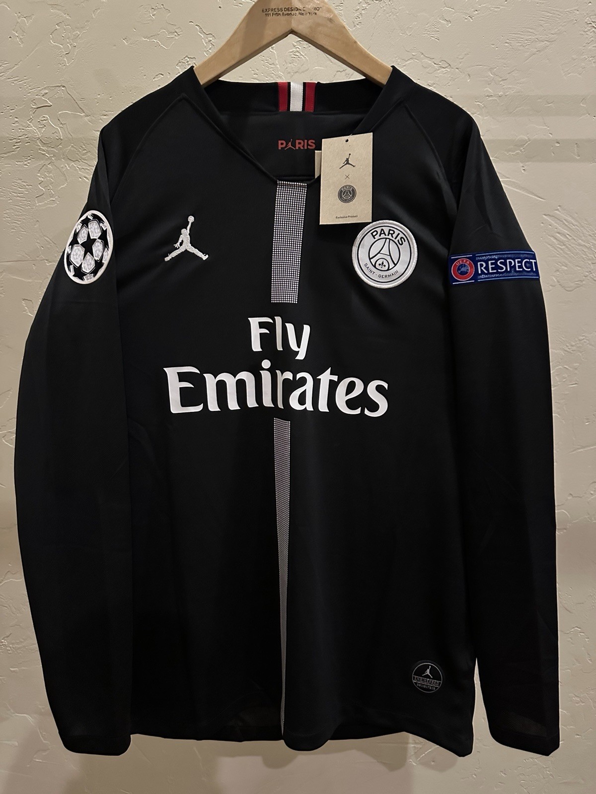 Neymar Jr. Paris Saint German x Jordan 2018/19 Champions League Long Sleeve Away Neymar Jr. Paris Saint German x Jordan 2018/19 Champions League Long Sleeve Away