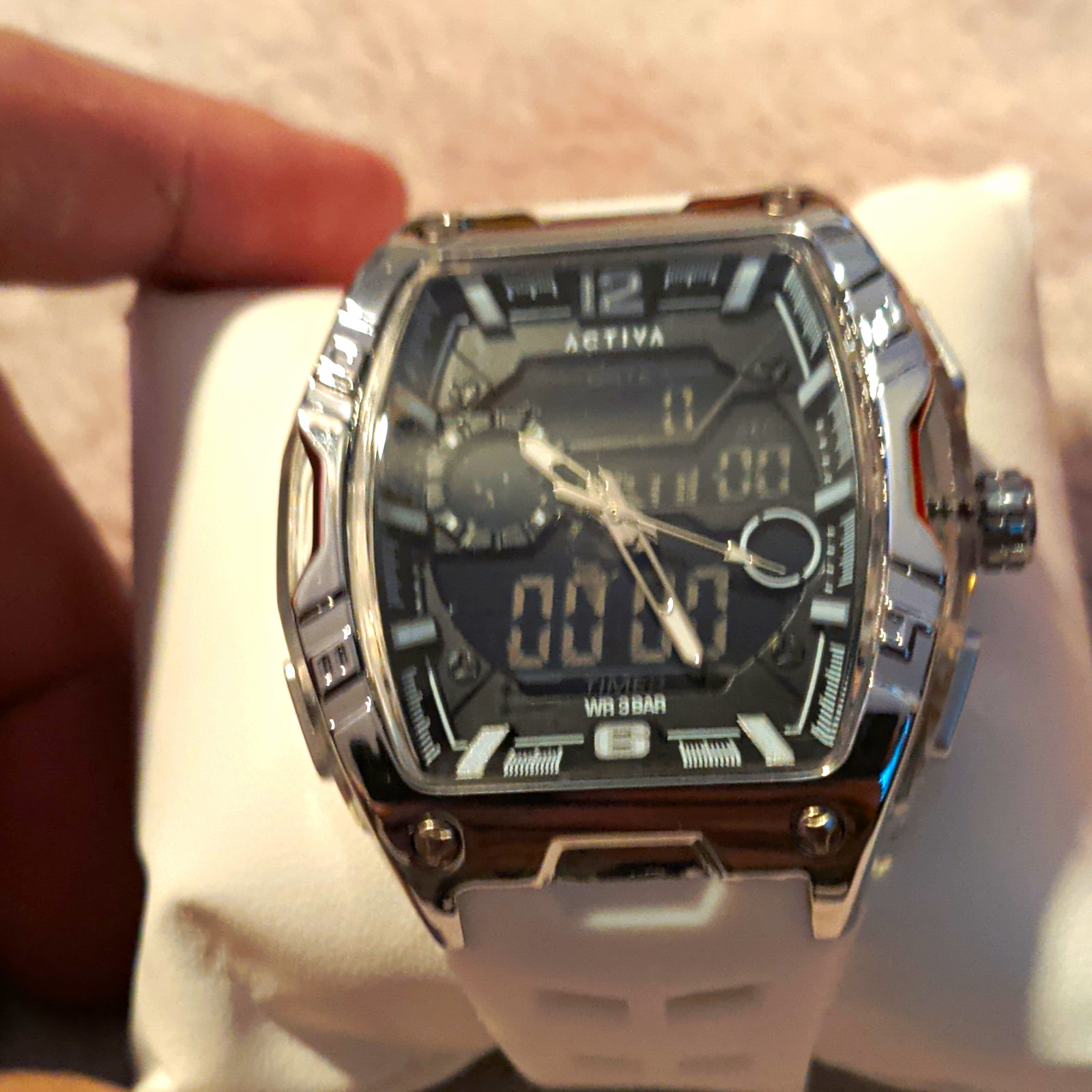 Activa Analog-Digital Quartz Watch 44-47.9mm Black Dial White Rubber 30m Activa Analog-Digital Quartz Watch 44-47.9mm Black Dial White Rubber 30m