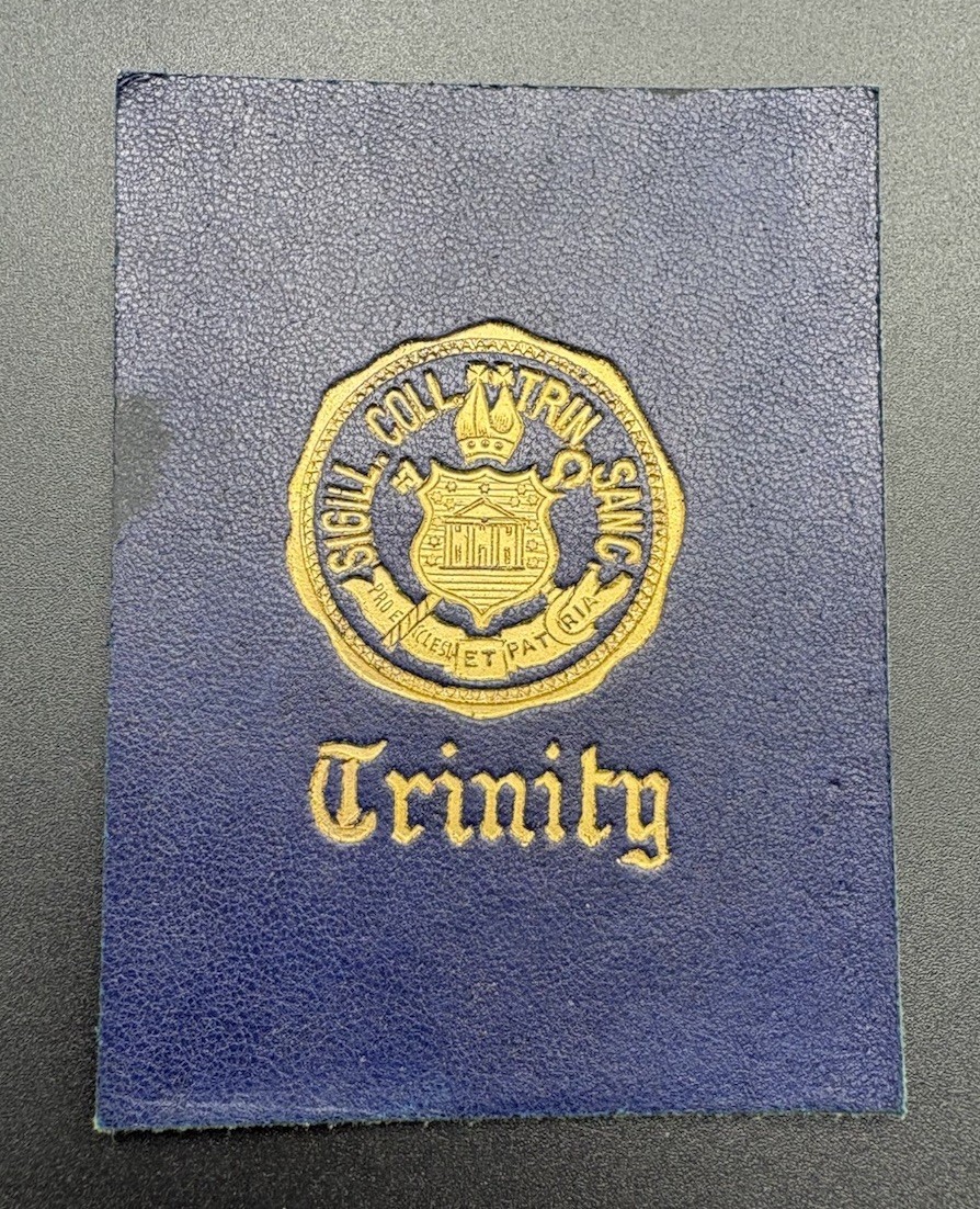 c1910 L20 Trinity College Connecticut College Seal Tobacco Leather Blue Gold
