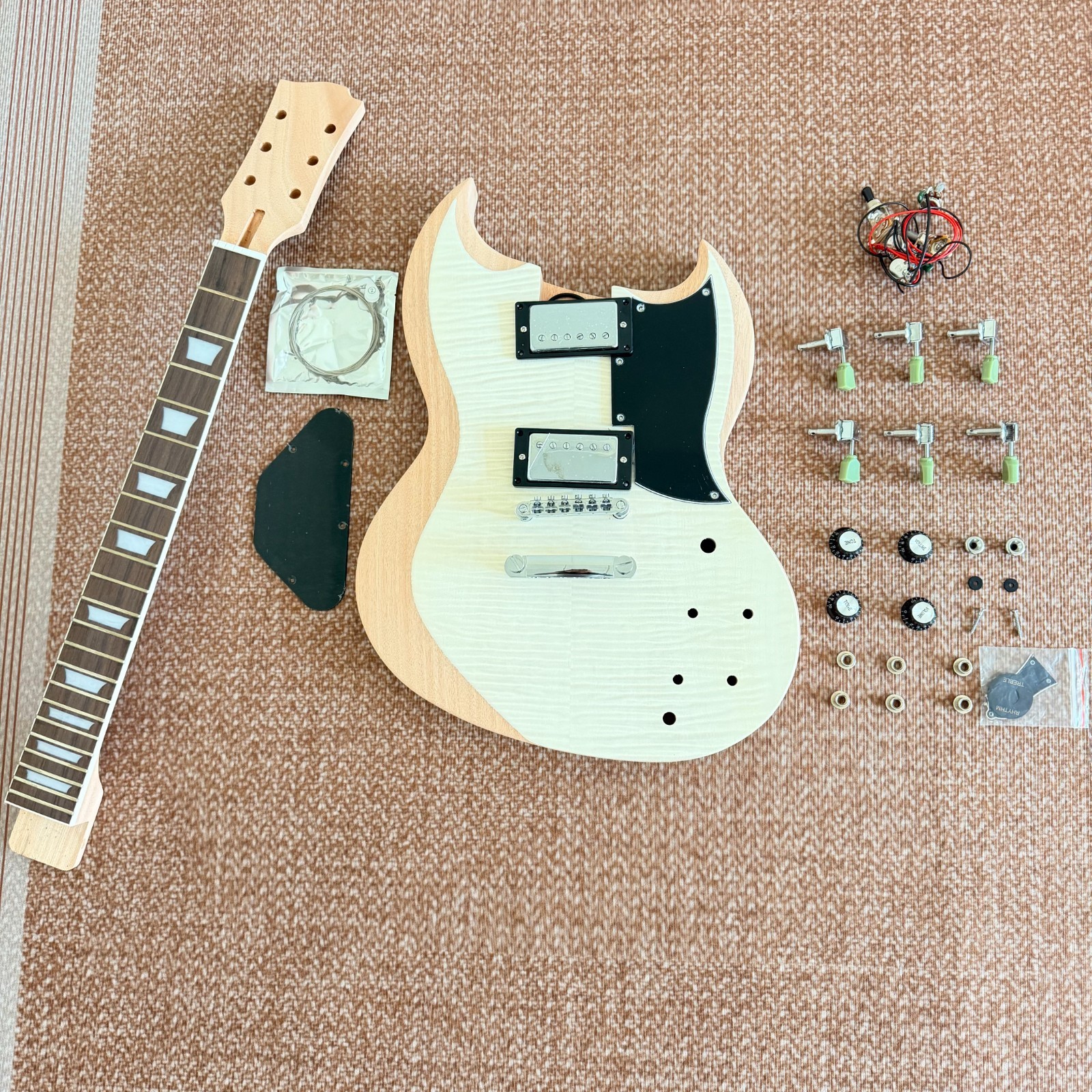 DIY Electric Guitar Kit Mahogany Body Neck Flame Maple Top Humbucker Pickups DIY Electric Guitar Kit Mahogany Body Neck Flame Maple Top Humbucker Pickups