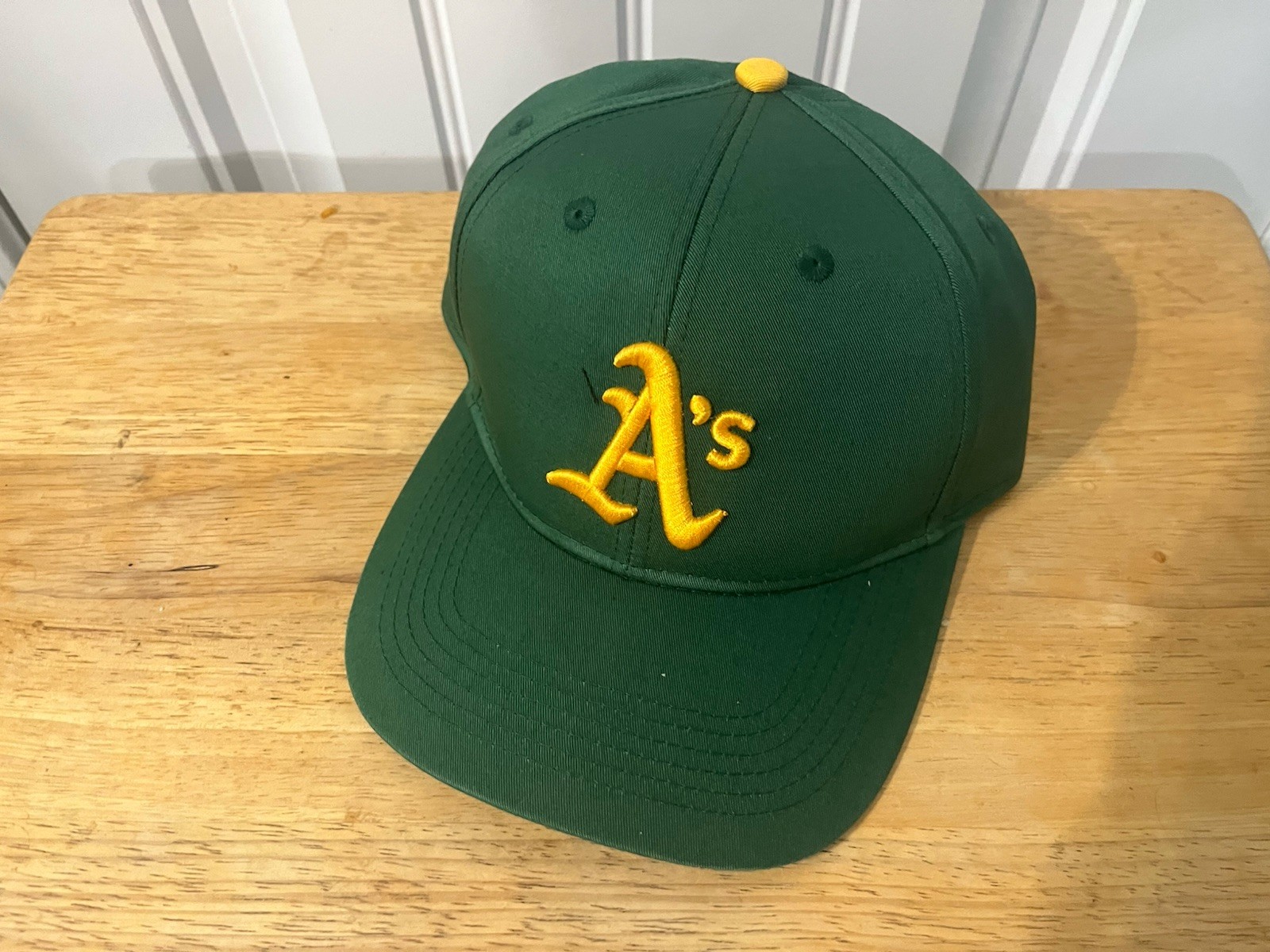 Oakland Athletics Hat Cap NWT Oakland Athletics Hat Cap NWT