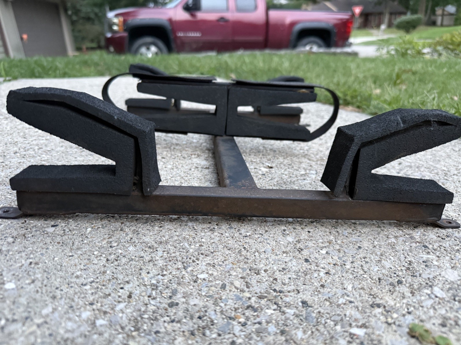 Big Sky Racks Sky Bar 2-Gun Rack Overhead Mount,  Black BSR-2