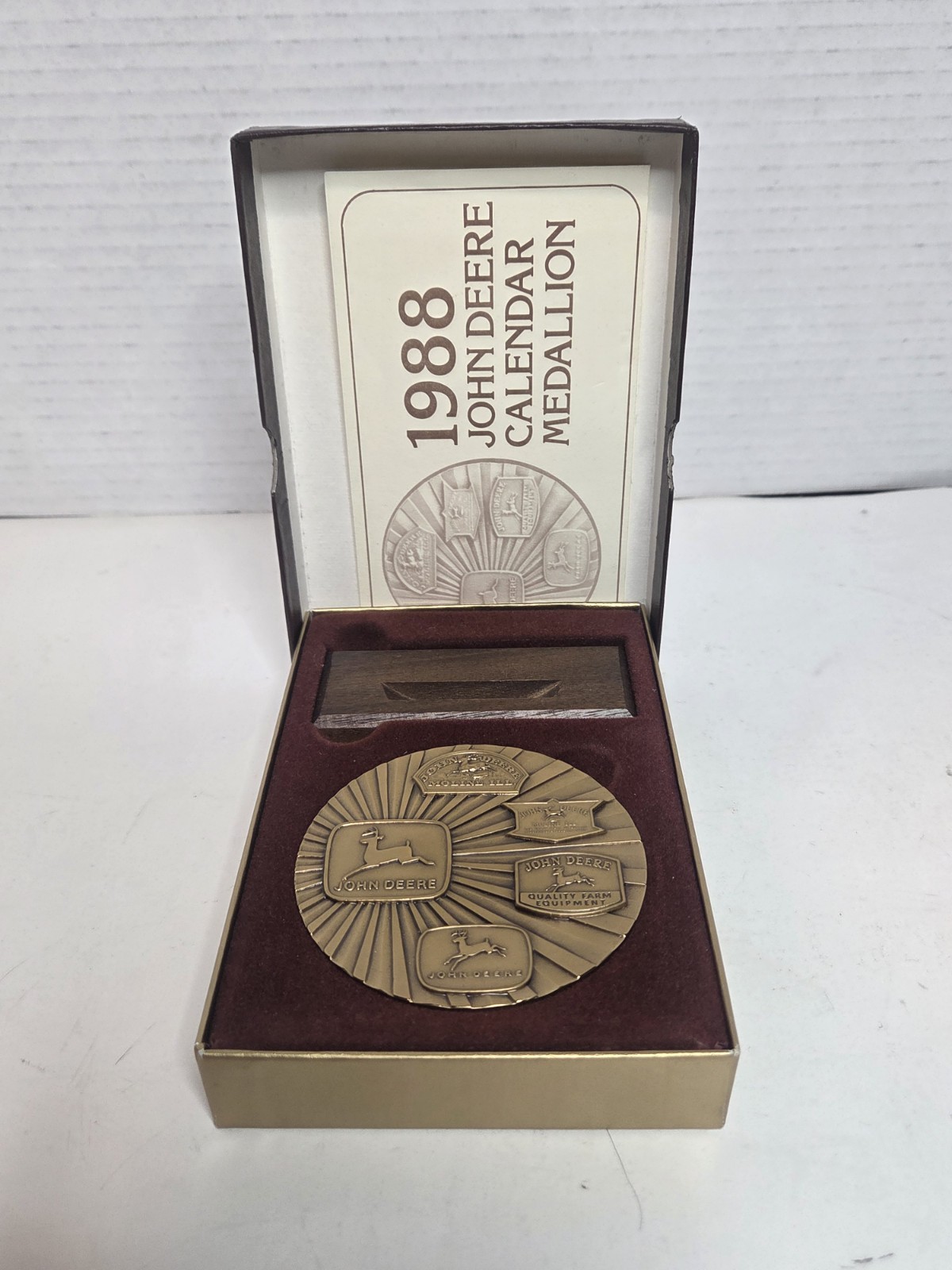 Vintage 1988 John Deere Calendar Medallion With Display Wood And Box Vintage 1988 John Deere Calendar Medallion With Display Wood And Box