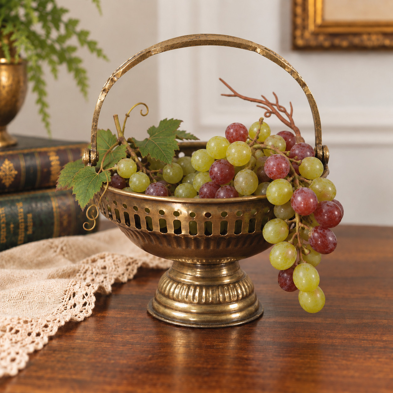 Vtg BRASS Ribbed PEDESTAL COMPOTE Reticulated Basket Folding Swing Handle 6.5\ Vtg BRASS Ribbed PEDESTAL COMPOTE Reticulated Basket Folding Swing Handle 6.5\