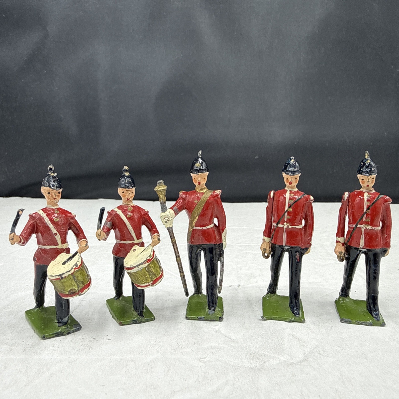 5 Vintage Britains Soldiers British Line Infantry Marching Band Group Of 5 Good