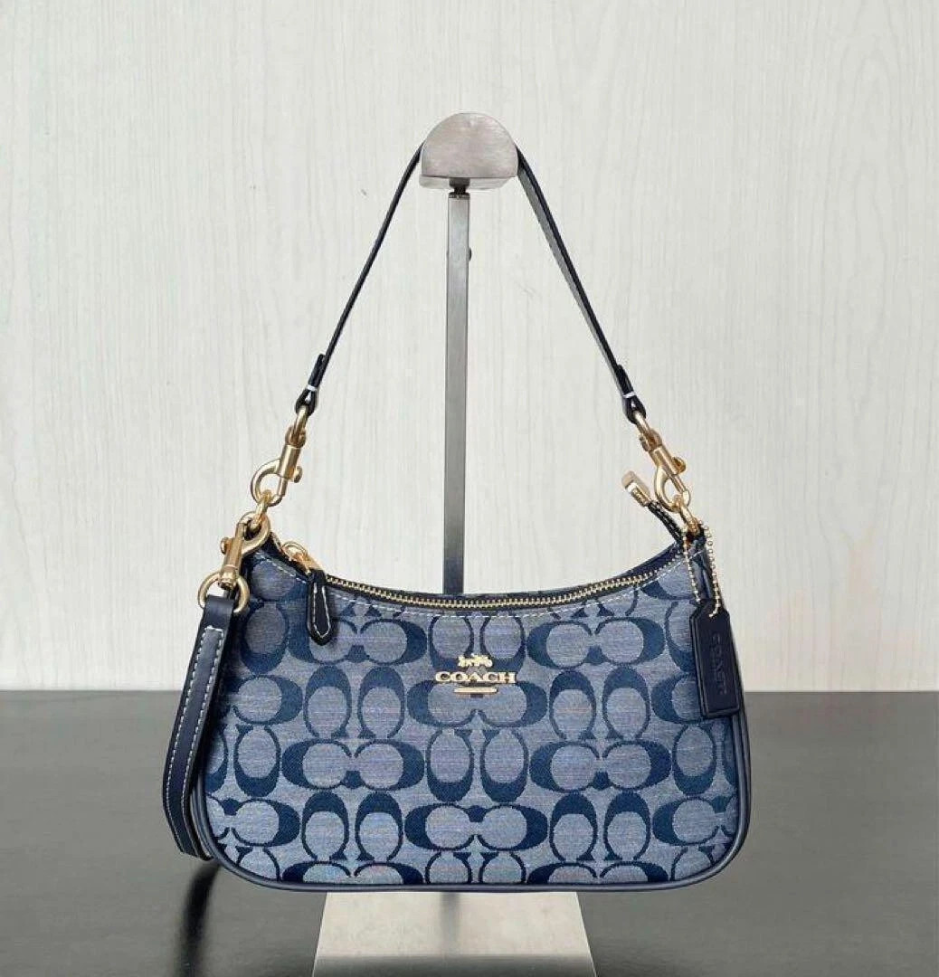 COACH Teri Shoulder Bag Signature Chambray CH139 New outlet