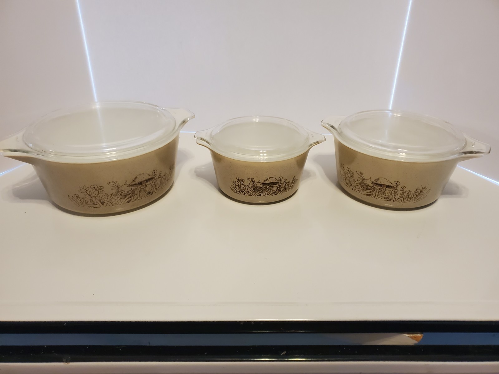 Vintage Pyrex Forest Francies W/lids Vintage Pyrex Forest Francies W/lids