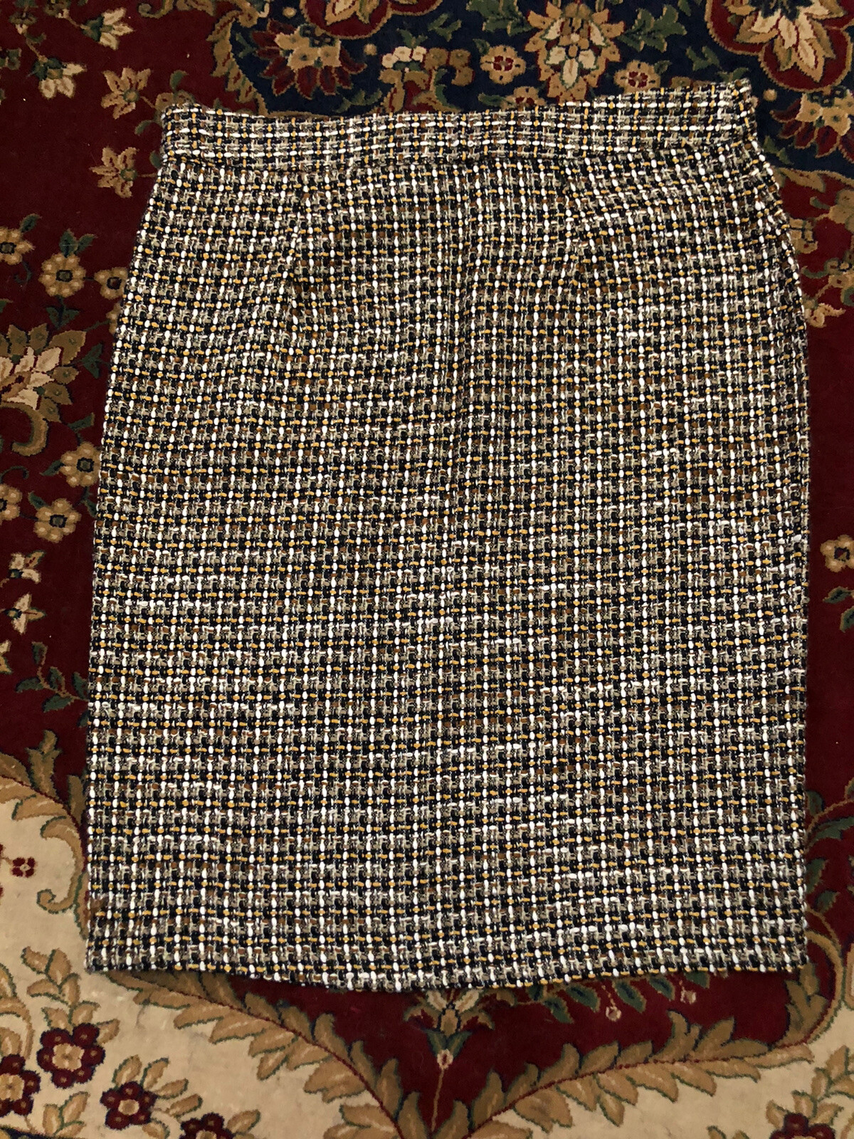 Lord & Taylor ID/Entity Women’s A-line Pencil Knee Length Bouche Size 10 Skirt Lord & Taylor ID/Entity Women’s A-line Pencil Knee Length Bouche Size 10 Skirt
