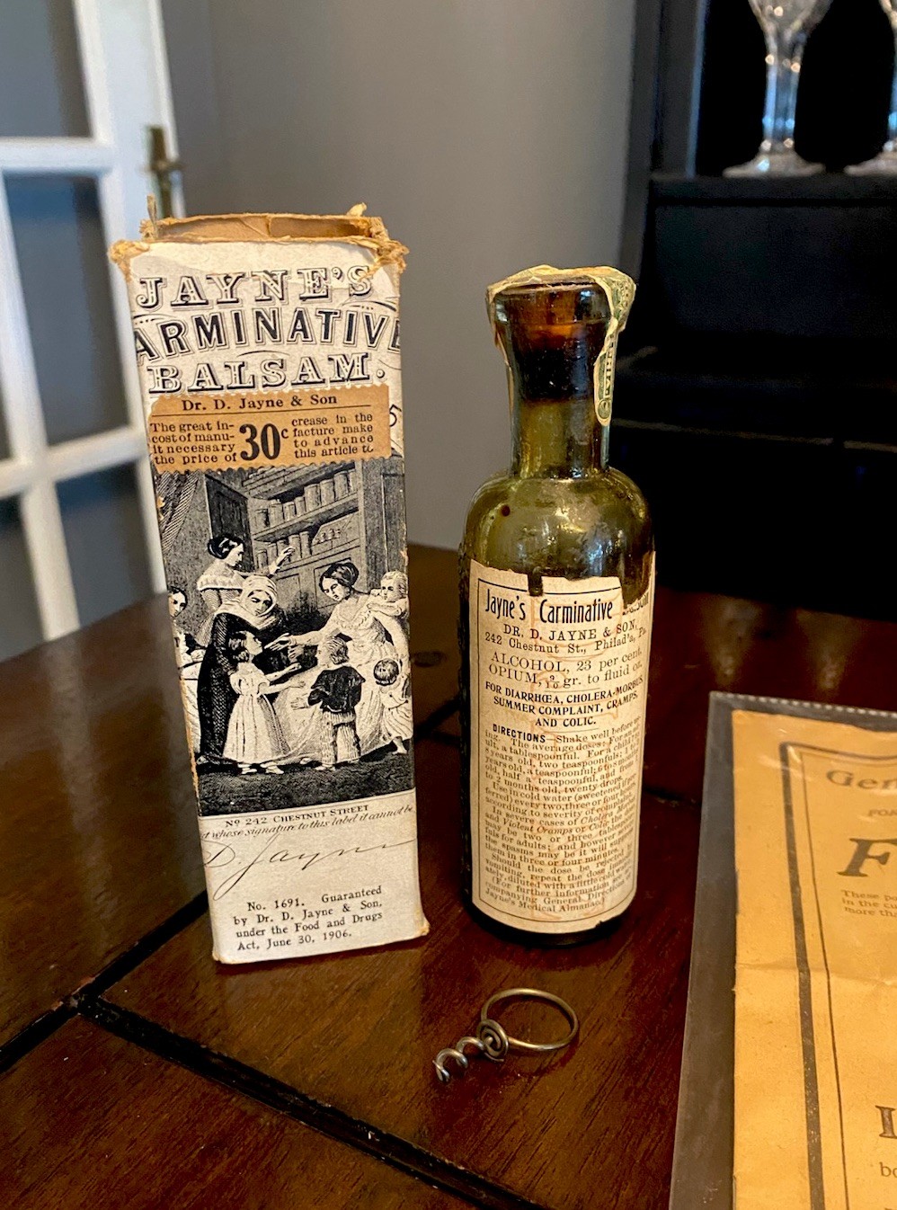Antique SEALED 1906 Dr.Jayne’s Carminative Balsam Patent Medicine Apothecary