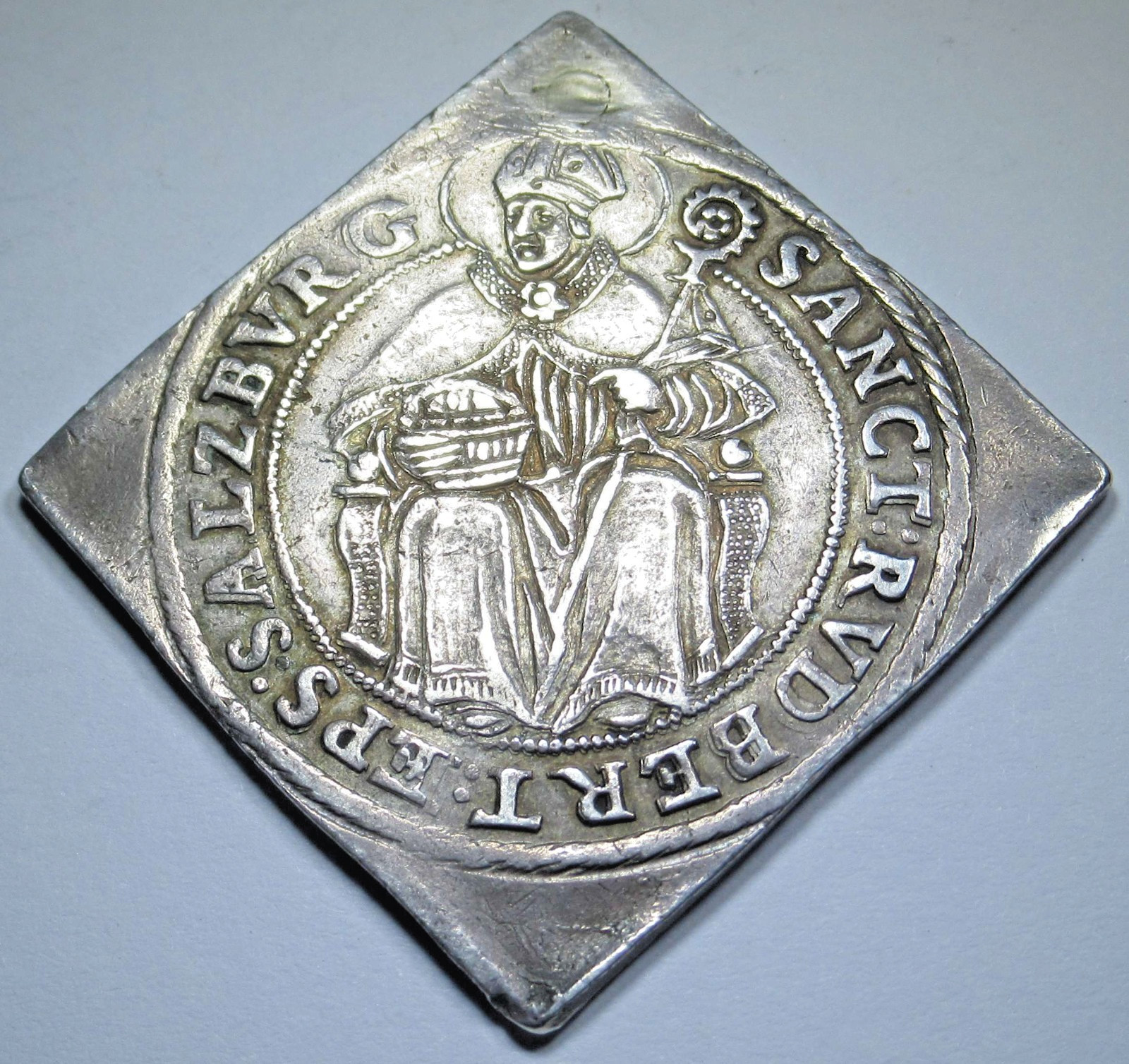 Austria Salzburg Klippe 1587-1612 Silver 1/2 Thaler Genuine 1500\'s-1600\'s Coin