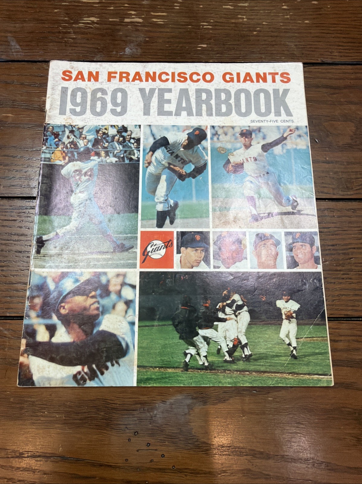 VTG 1969 San Francisco Giants Baseball Official Yearbook ORIGINAL VTG 1969 San Francisco Giants Baseball Official Yearbook ORIGINAL