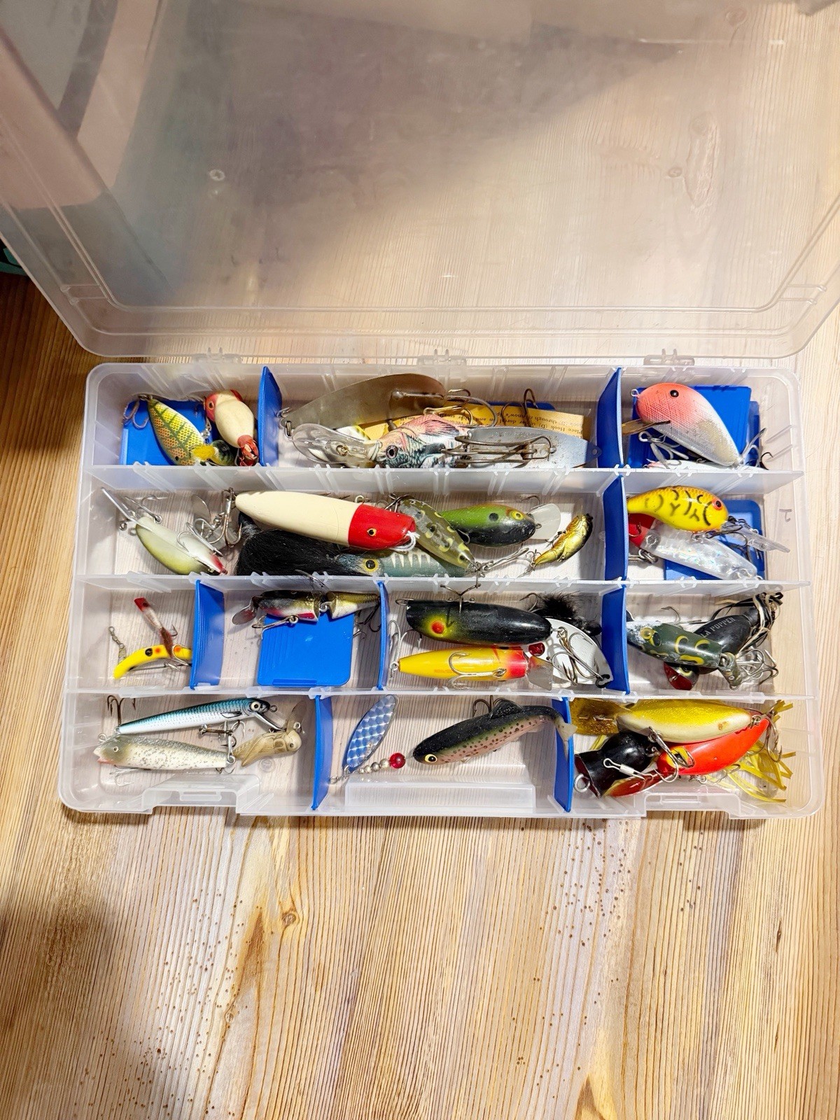 Vintage Lure Lot 35 Pieces Good Variety All Good+ Vintage Lure Lot 35 Pieces Good Variety All Good+