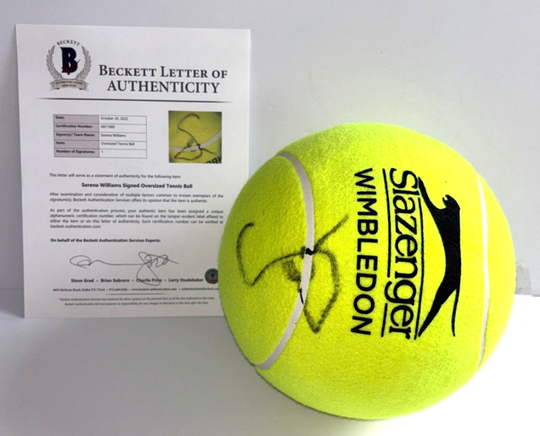 SERENA WILLIAMS SIGNED WIMBLEDON JUMBO TENNIS BALL GRAND SLAM CHAMPION GOAT BAS