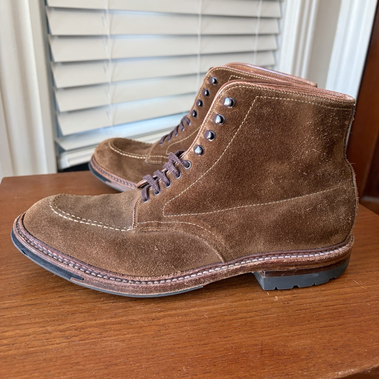 COMMANDO SOLE | ALDEN 8D SNUFF SUEDE INDY BOOTS 4011HC 8 D