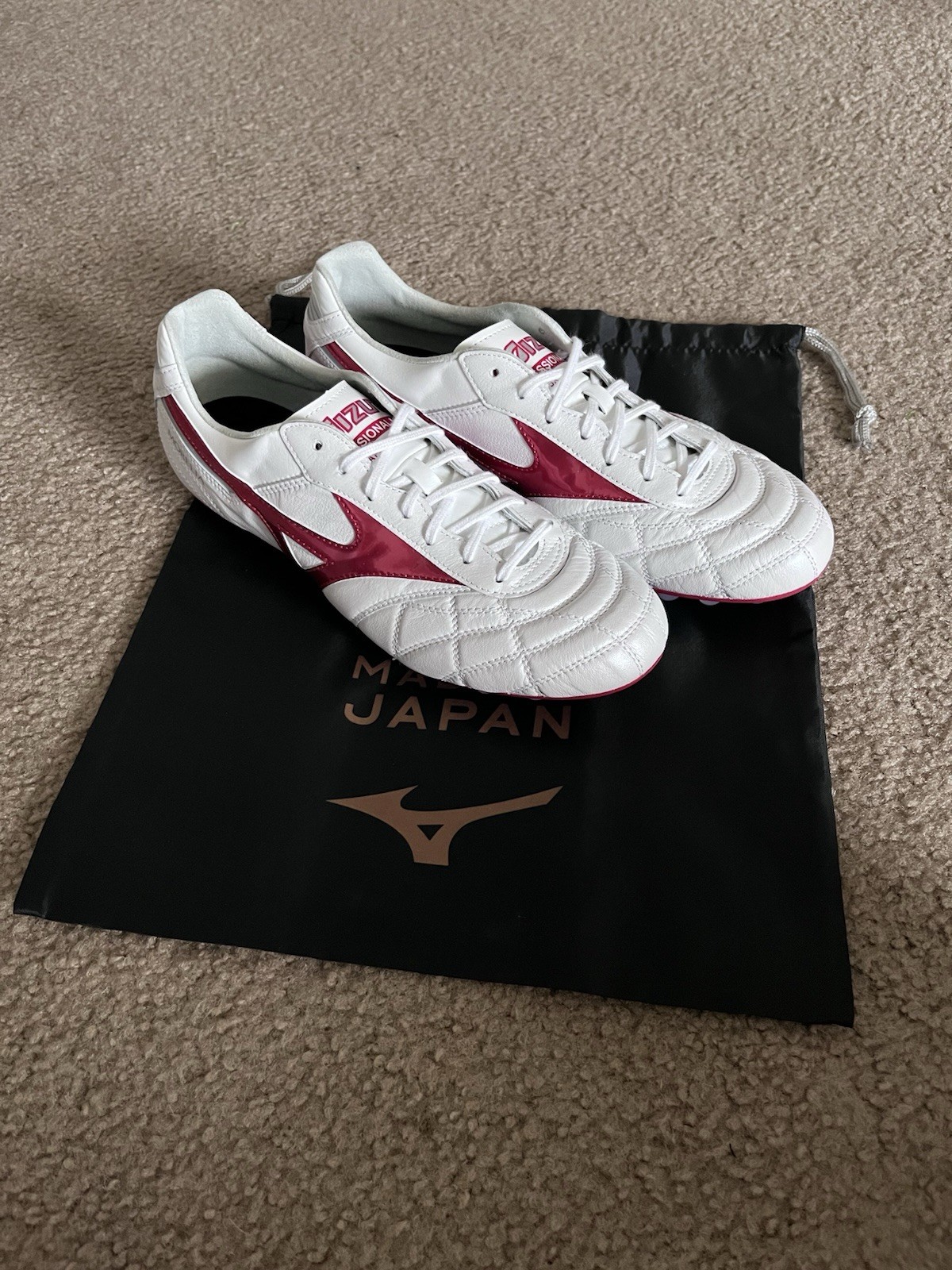 Mizuno Morelia II Japan Ag Super White Pearl P1GA2503 60 Men\'s Size US9.5 Mizuno Morelia II Japan Ag Super White Pearl P1GA2503 60 Men\'s Size US9.5