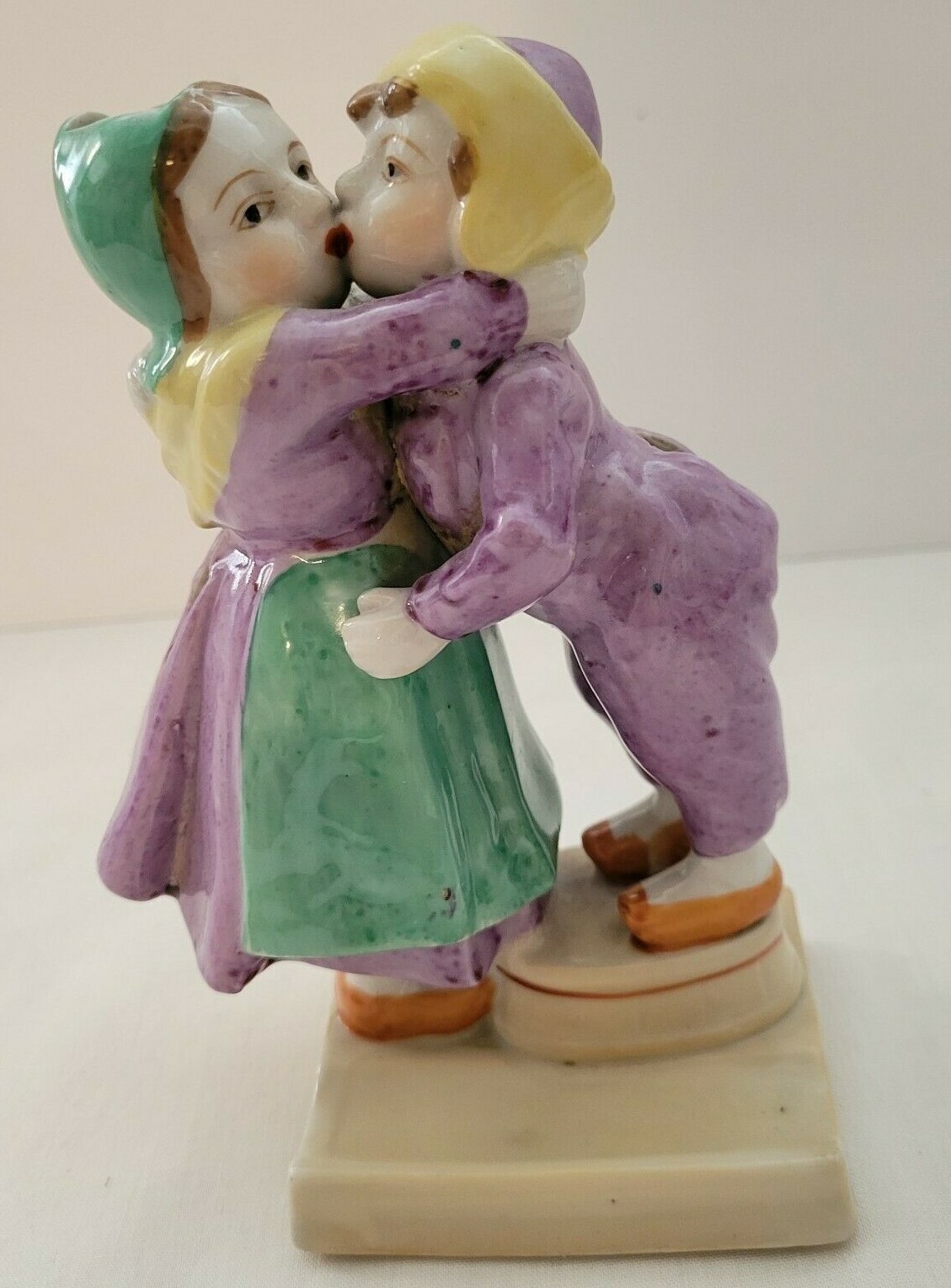 Vtg Kissing Dutch Boy Girl Figurine Toothbrush Holder MIJ Japan Kitschy 1950 6\