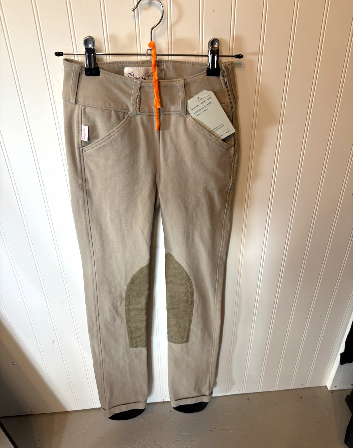 The Tailored Sportsman Youth/Child Knee Patch Breeches Beige Size 10 The Tailored Sportsman Youth/Child Knee Patch Breeches Beige Size 10