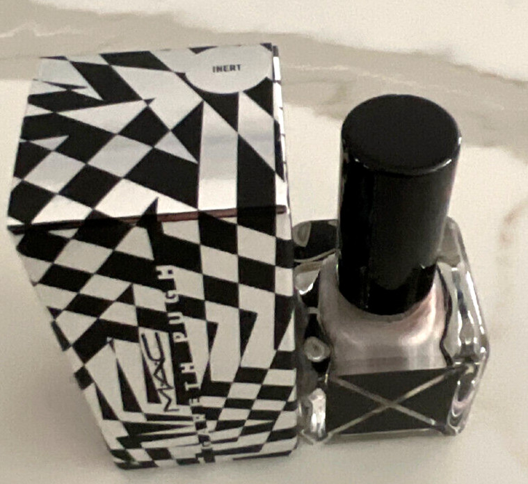 MAC Gareth Pugh Nail Lacquer INERT MAC Gareth Pugh Nail Lacquer INERT