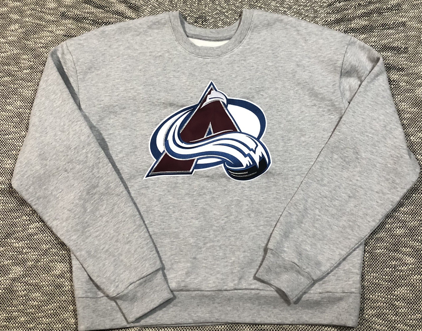 ANTIGUA COLORADO AVALANCHE WOMENS GREY VICTORY CREW SWEATSHIRT SIZE XL HOCKEY