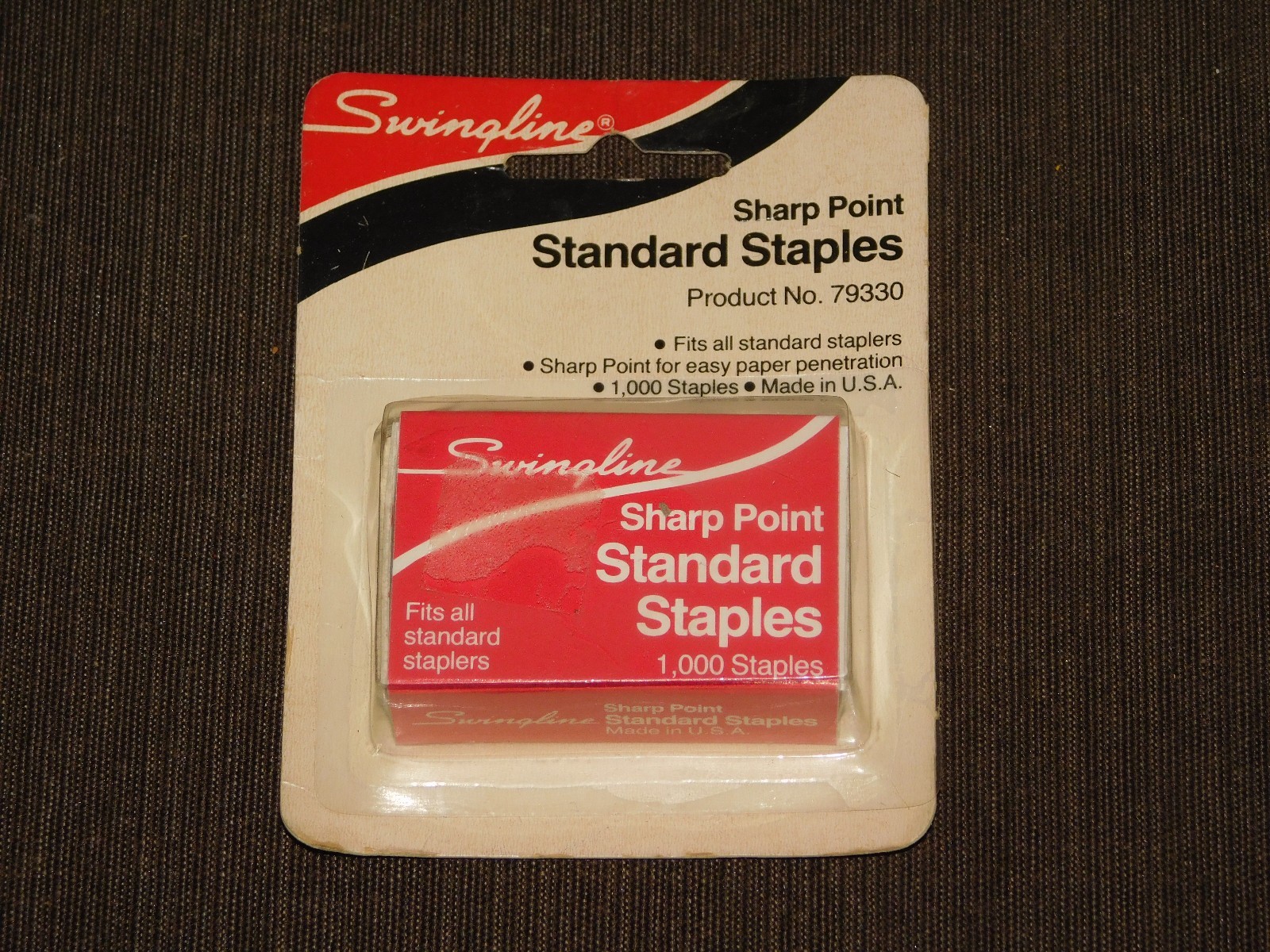 VINTAGE OFFICE DESK STAPLER SWINGLINE SHARP POINT STANDARD STAPLES NEW OLD STOCK VINTAGE OFFICE DESK STAPLER SWINGLINE SHARP POINT STANDARD STAPLES NEW OLD STOCK