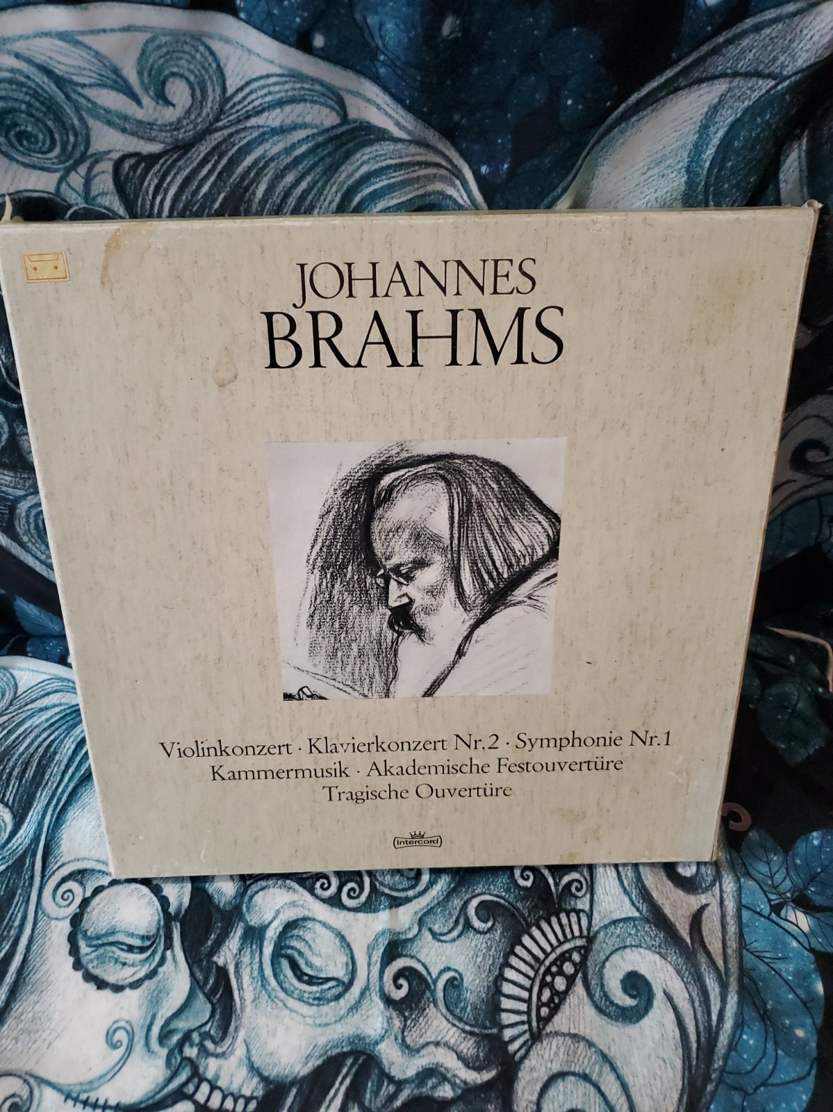 JOHANNES BRAHMS BIX SET OF CASSETTES EXCELLENT CONDITION NOT TESTED JOHANNES BRAHMS BIX SET OF CASSETTES EXCELLENT CONDITION NOT TESTED