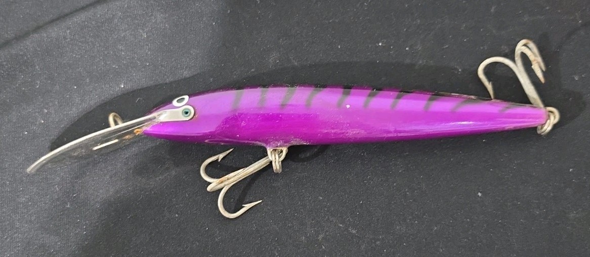 Vintage Rapala Finland Magnum 18 7” Purple Mackerel PM Metal Lip Fishing Lure #3 Vintage Rapala Finland Magnum 18 7” Purple Mackerel PM Metal Lip Fishing Lure #3
