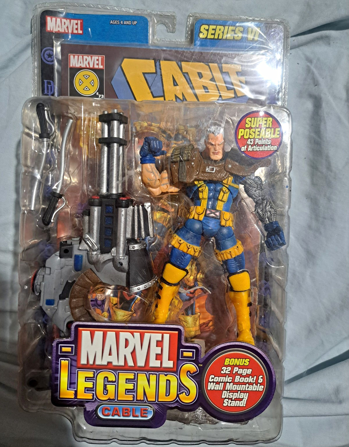 ToyBiz Marvel Legends Series VI Cable Super Poseable Figure Comic Stand Gun ToyBiz Marvel Legends Series VI Cable Super Poseable Figure Comic Stand Gun
