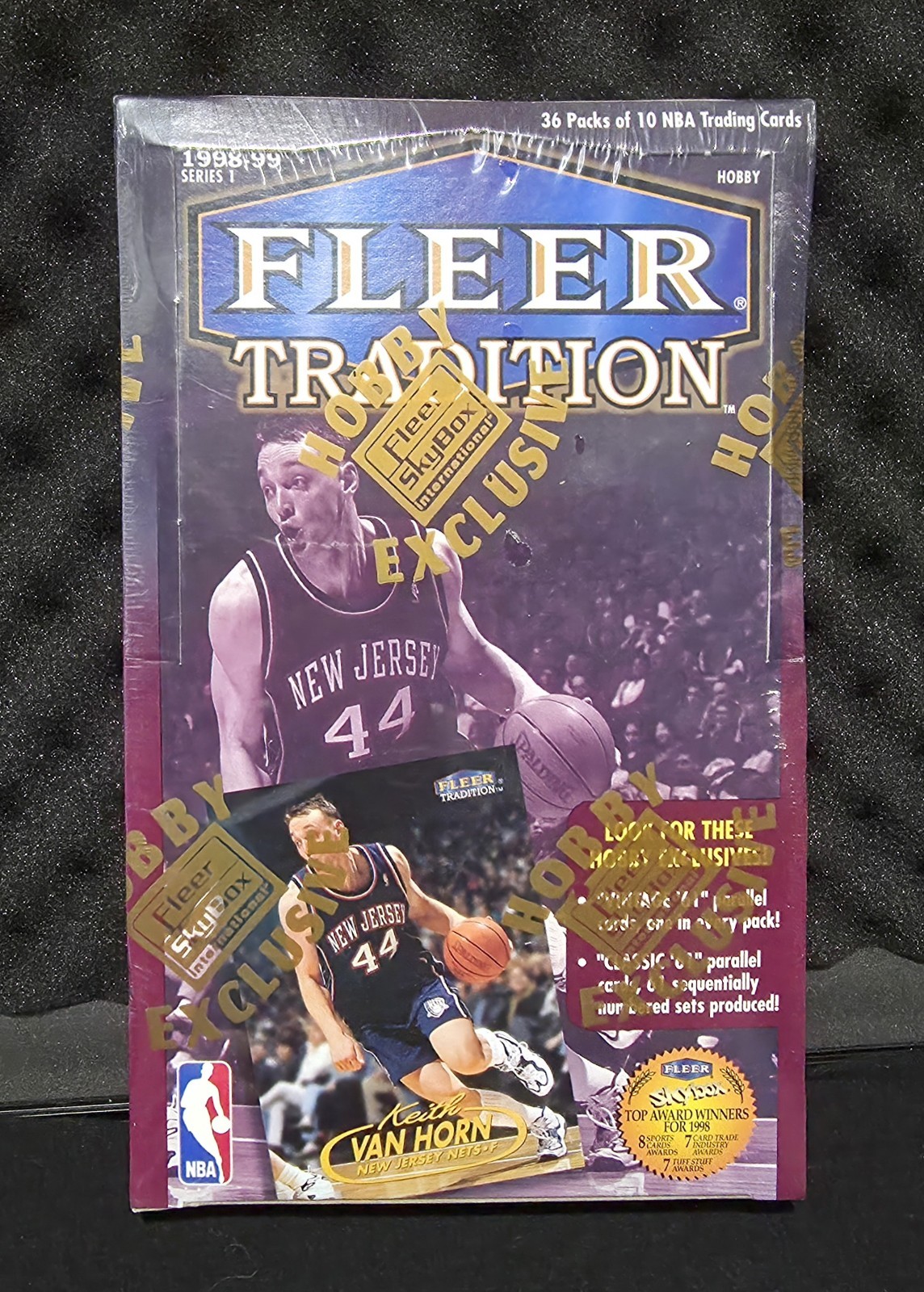 1998-99 Fleer Tradition Basketball Hobby Box (Factory Sealed) Electrifying, PMT 1998-99 Fleer Tradition Basketball Hobby Box (Factory Sealed) Electrifying, PMT