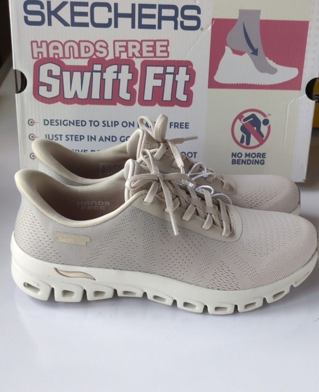 NEW - Skechers Women's Hands Free Swift Fit Sneaker Tan Pick Size NEW - Skechers Women's Hands Free Swift Fit Sneaker Tan Pick Size