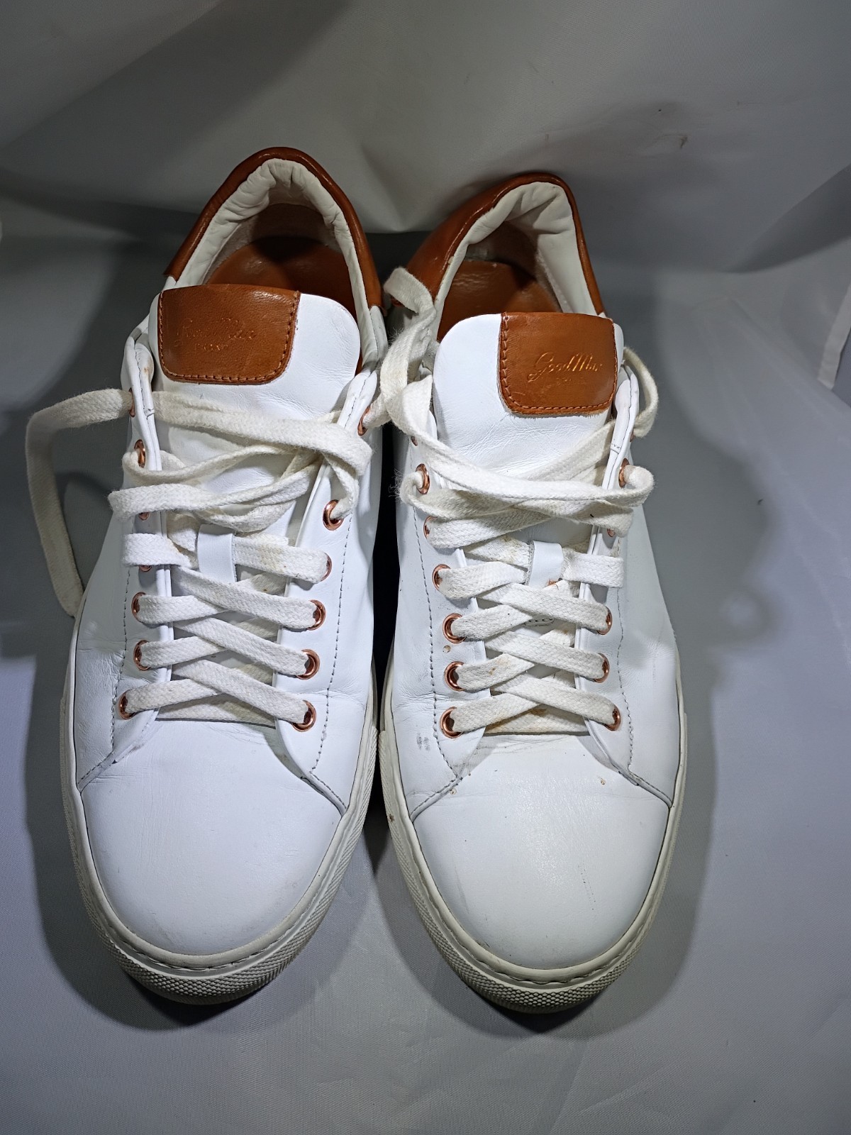 GOOD MAN BRAND Legend London Size 9 White Brown Leather Lace-Up Sneakers Italy GOOD MAN BRAND Legend London Size 9 White Brown Leather Lace-Up Sneakers Italy