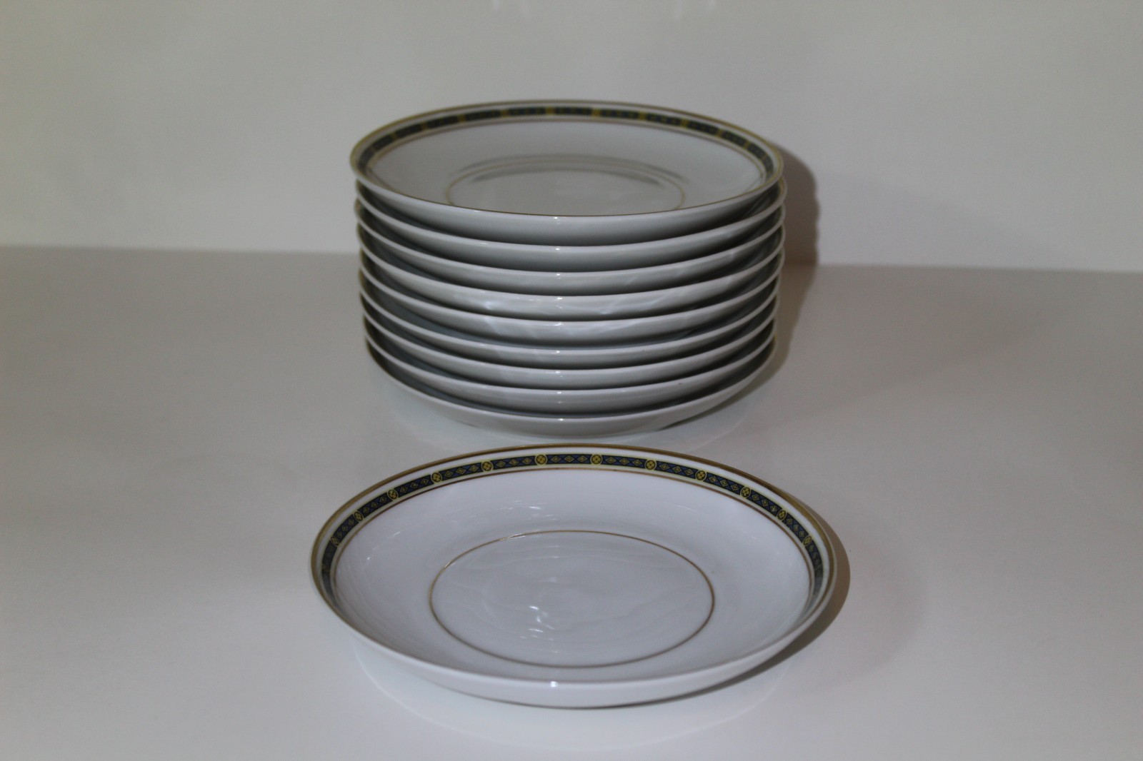 Set of 10 Heinrich & Co. Selb, Bavaria 5 1/2\ Set of 10 Heinrich & Co. Selb, Bavaria 5 1/2\