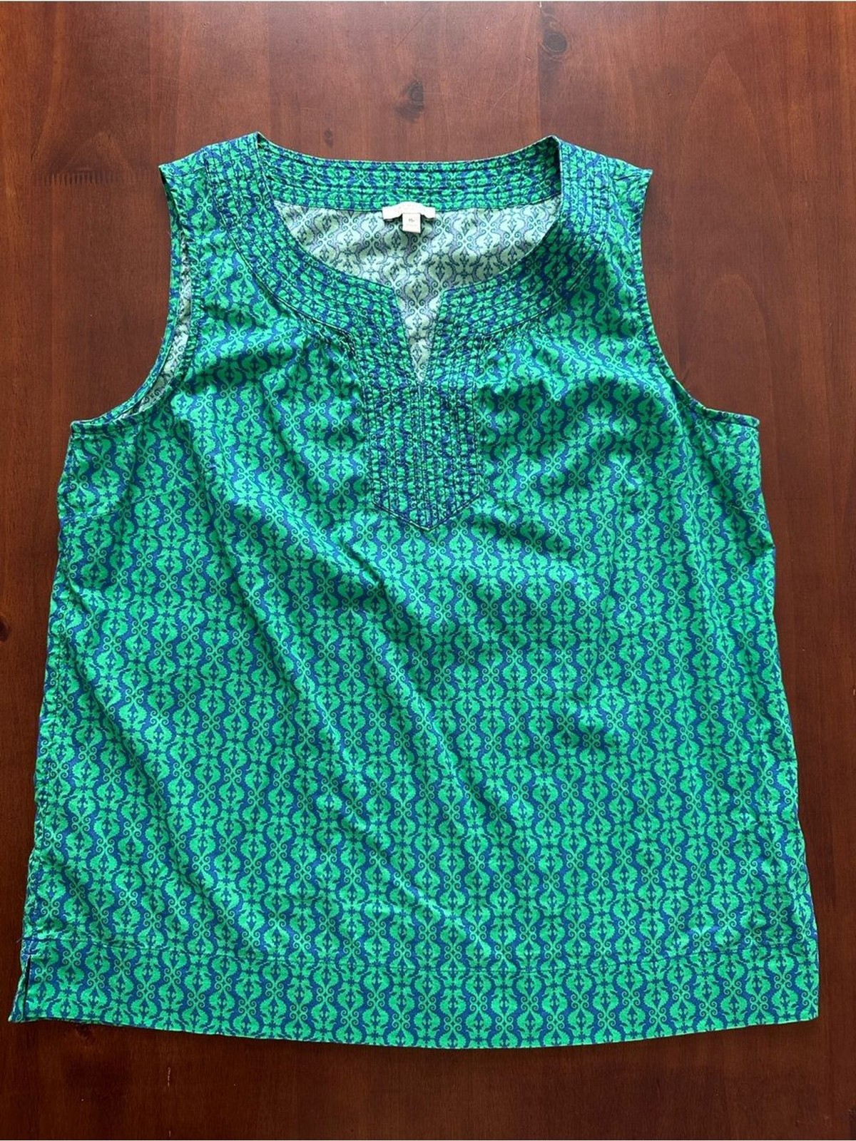 Talbots Green and Teal Patterned Sleeveless Tank Talbots Green and Teal Patterned Sleeveless Tank