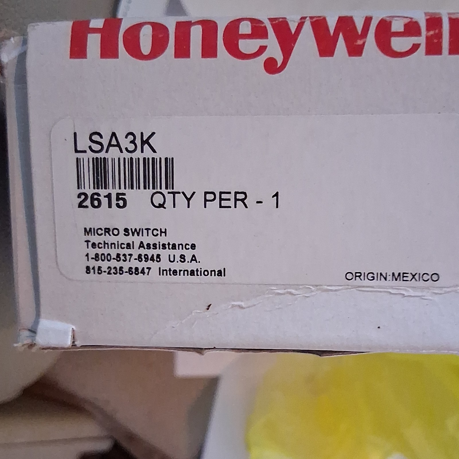Honeywell MICRO SWITCH LSA3K Micro Switch for Control Panels White Qty 1 Honeywell MICRO SWITCH LSA3K Micro Switch for Control Panels White Qty 1