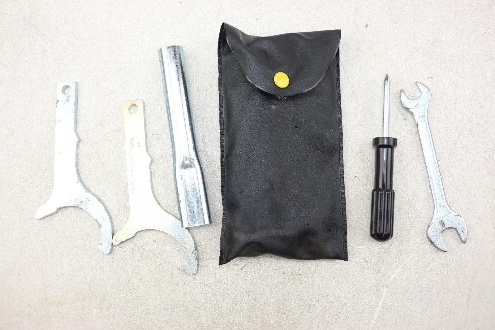 2017 - 2020 Yamaha R6 Yzfr6 Oem Tool Bag Tool kit Set Tool Pouch 2017 - 2020 Yamaha R6 Yzfr6 Oem Tool Bag Tool kit Set Tool Pouch