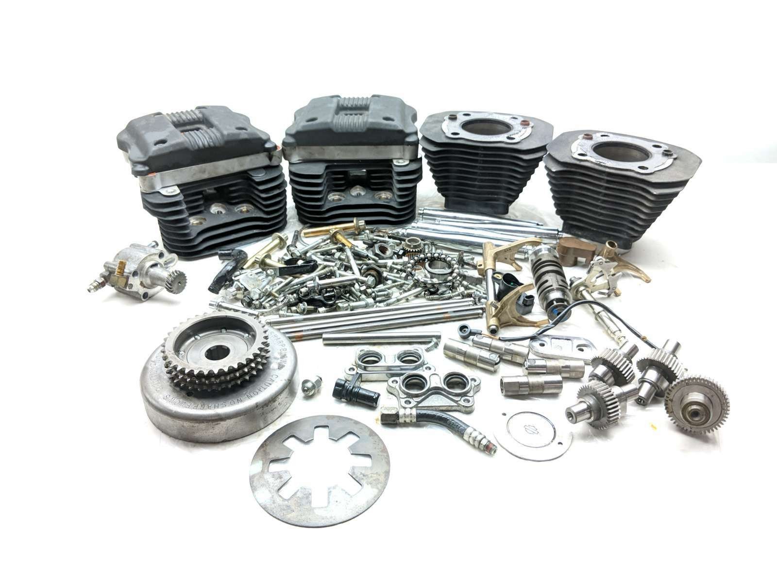 10 Harley Davidson Iron XL883 Motor Engine Cylinder Head Assembly Set
