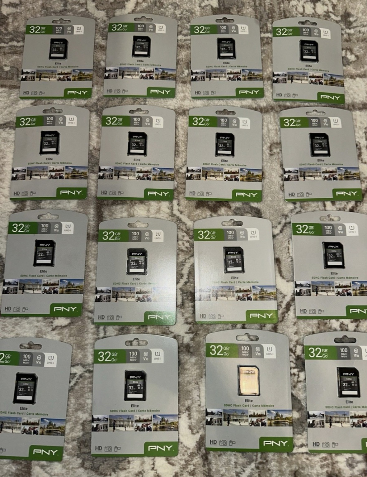 PNY Technologies Elite-X UHS-I microSDHC 32GB Memory Card - LOT of 16 PNY Technologies Elite-X UHS-I microSDHC 32GB Memory Card - LOT of 16