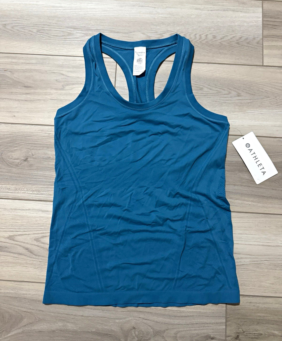 NWT Athleta Momentum Seamless Racerback Tank Teal Blue UPF 40+ Women\'s Size M