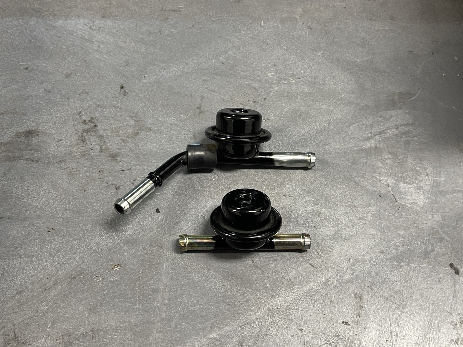 2004-2007 SUBARU IMPREZA WRX & STI FUEL PRESSURE REGULATOR DAMPERS LINES