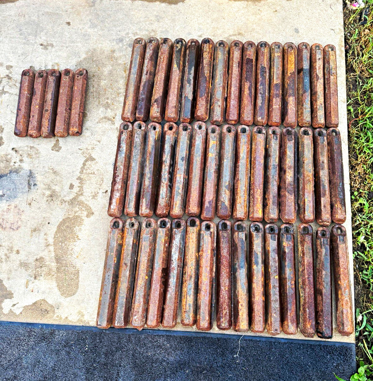 Vintage Iron Window Sash’s Vintage Iron Window Sash’s