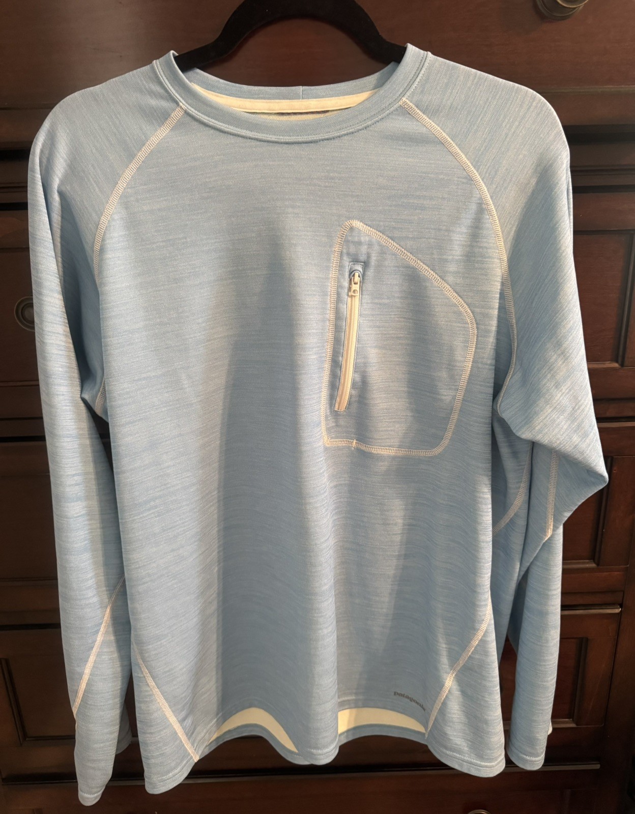 Patagonia Performance Capilene Long Sleeve Men’s Medium Light Blue. Mint Patagonia Performance Capilene Long Sleeve Men’s Medium Light Blue. Mint