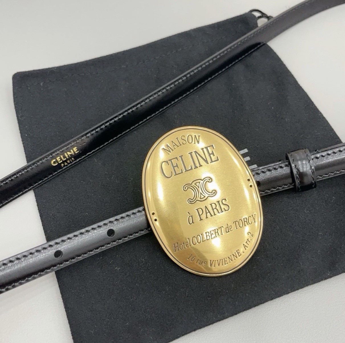 Women\'s Celin*e 1.3cm/0.51in Black Leather Belt gold retro oval badge buckle Women\'s Celin*e 1.3cm/0.51in Black Leather Belt gold retro oval badge buckle