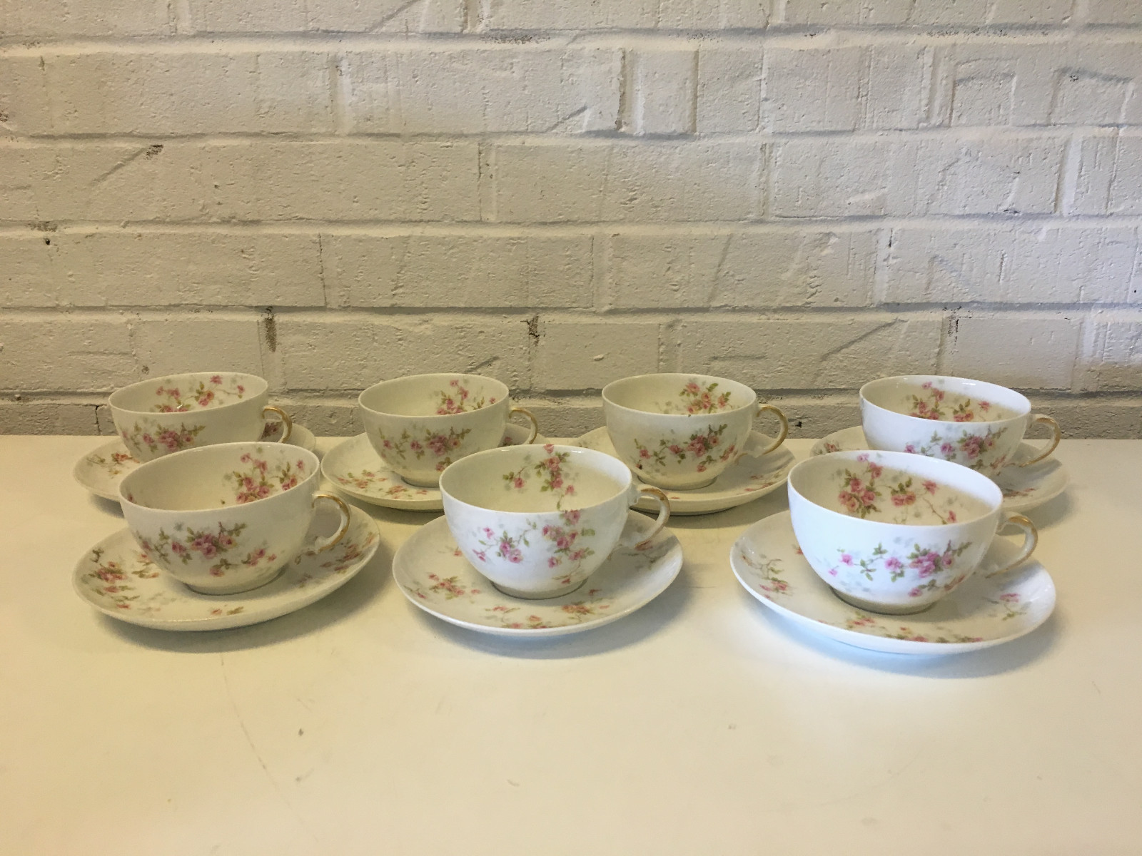 Antique Theodore Haviland Limoges Porcelain Set of 7 Cups & Saucers w Roses Dec. Antique Theodore Haviland Limoges Porcelain Set of 7 Cups & Saucers w Roses Dec.