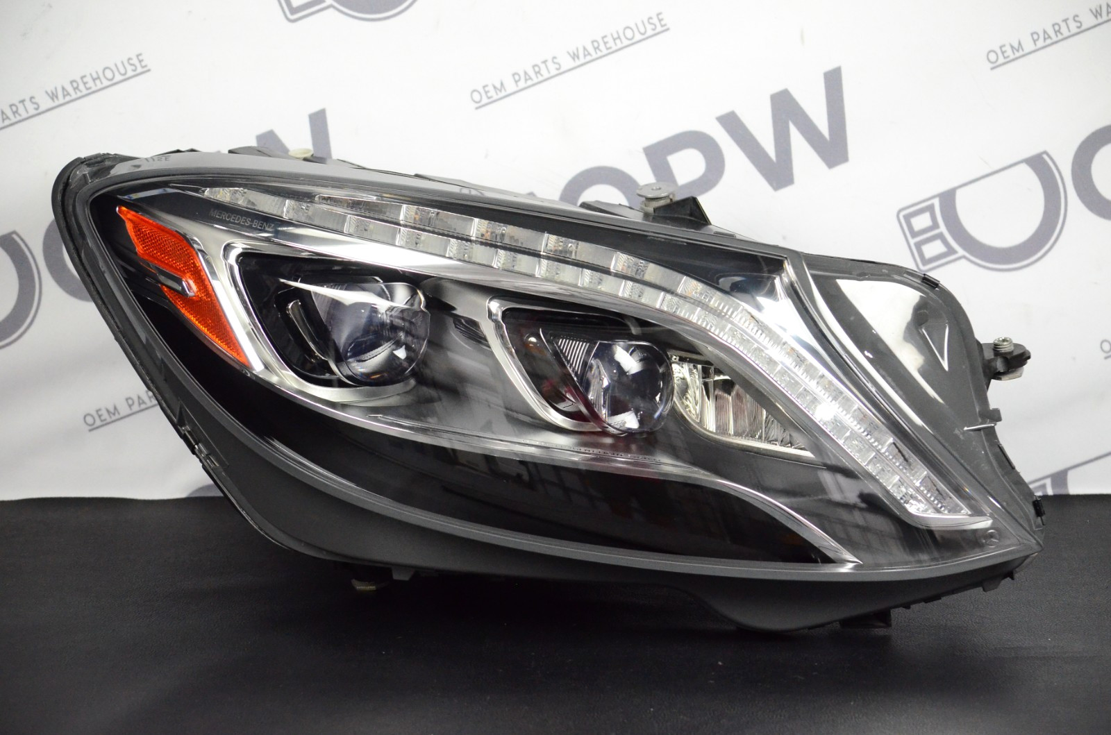 Perfect 2014-2017 Mercedes S-Class W222 S550 Adaptive LED Headlight Right OEM Perfect 2014-2017 Mercedes S-Class W222 S550 Adaptive LED Headlight Right OEM