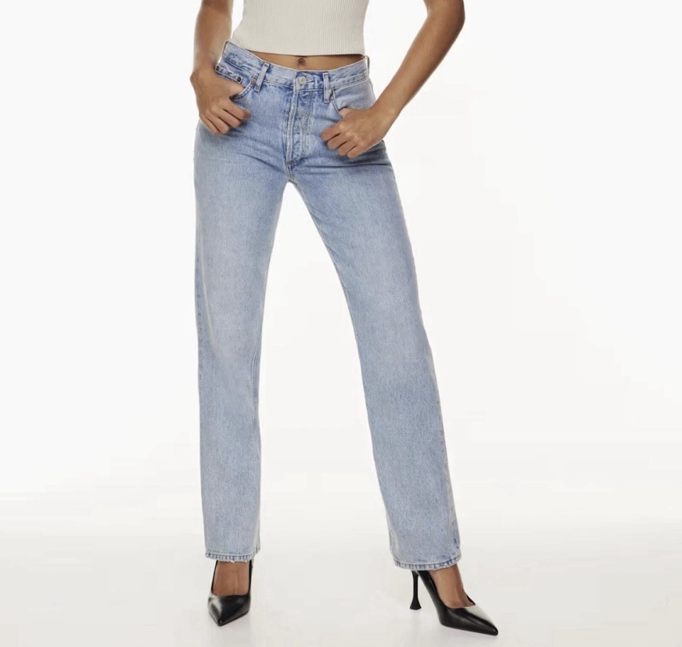 NWT AGOLDE Lana Mid Rise Vintage Straight Jeans Fiction Size 34 Light Blue Denim